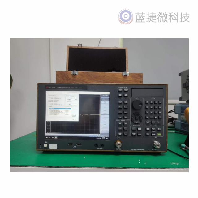 仪器