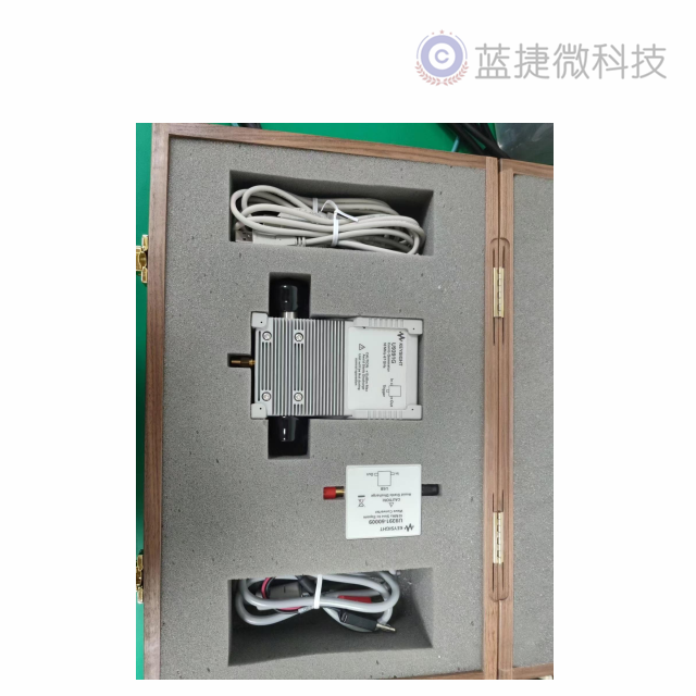 仪器